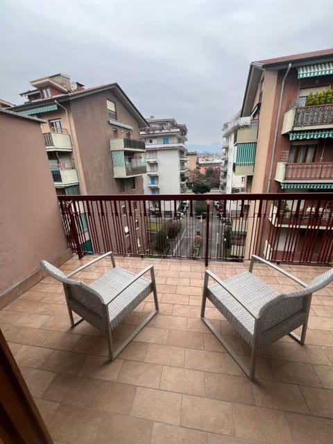 Rustic Apartment Apartment in Bergamo