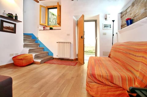 Charming and Cozy House in Florence Apartment in Florence