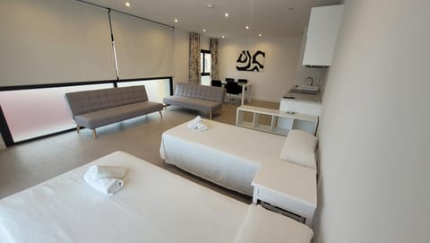 hostal San luis apartamentos Apartment in San Luis de Sabinillas