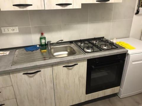 Garden House Apartment in Noli