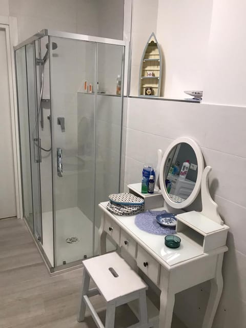 Garden House Apartment in Noli