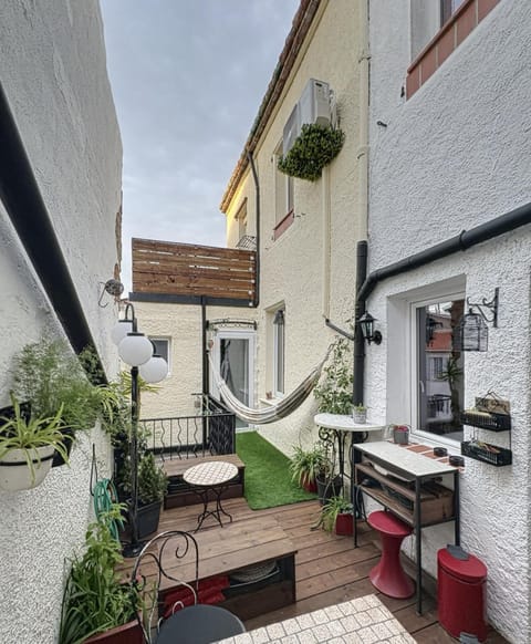 Patio, View (from property/room), Balcony/Terrace, Garden view