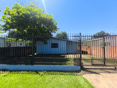 Property building, Patio, Facade/entrance, Garden, Lobby or reception, Garden view