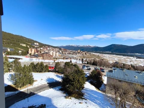 Nearby landmark, Day, Natural landscape, Winter, City view, Mountain view
