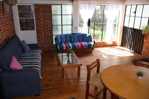 Casa Xitle Chalet in Mexico City