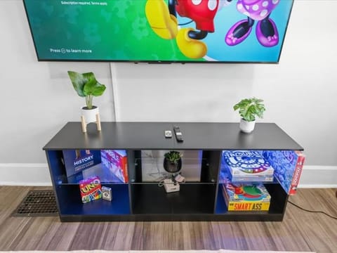 Prime Downtown Indy House Close to DT Indy House in Indianapolis