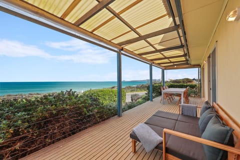 Patio, Sea view