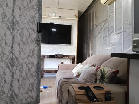 TV and multimedia, Living room, air conditioner