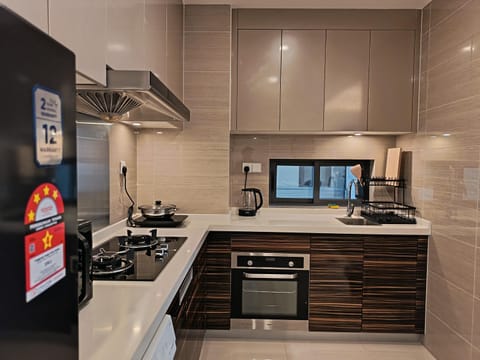 Kitchen or kitchenette, kitchen