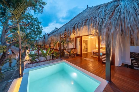 Patio, Pool view, Swimming pool