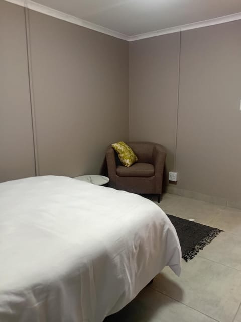 Home in Brooklyn Cape Town Apartment in Cape Town