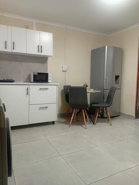 Home in Brooklyn Cape Town Apartment in Cape Town