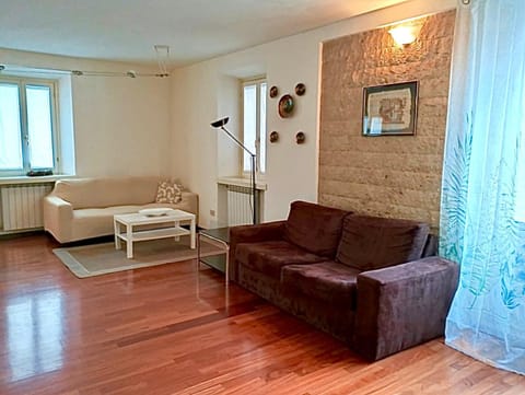 Balcone Apartment in Trieste