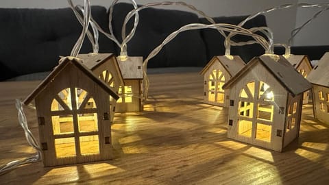 Night, Decorative detail