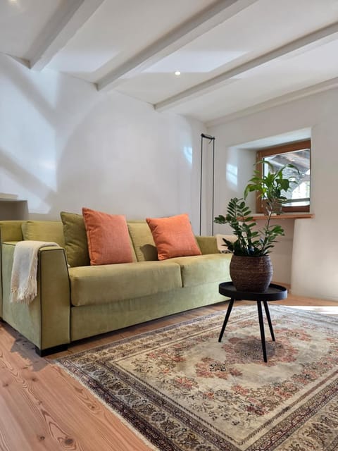 Cavigliano Rustico - free parking House in Canton of Ticino