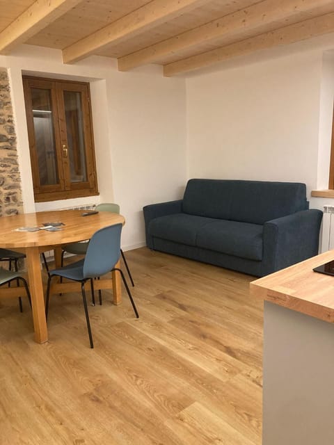 Clelia appartamento 6 posti vicino le piste da sci Apartment in Province of Brescia