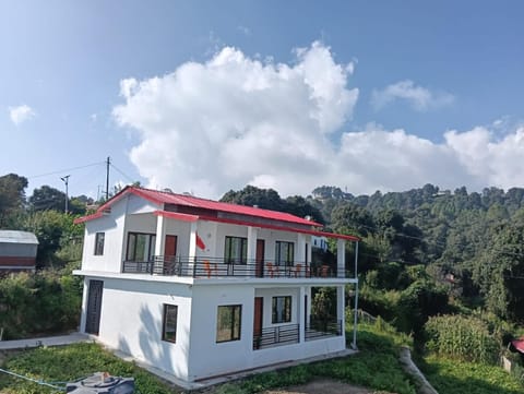 Property building, Spring