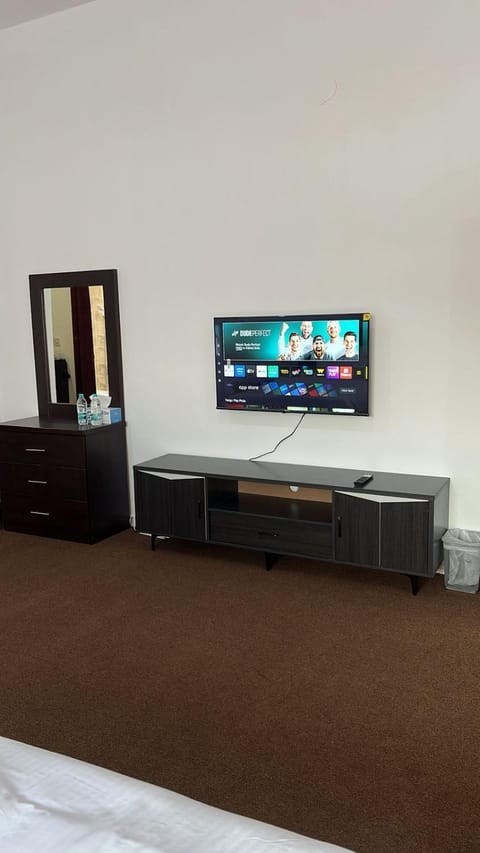 Triple Room with 3 Single Beds A1 Vacation rental in Abu Dhabi