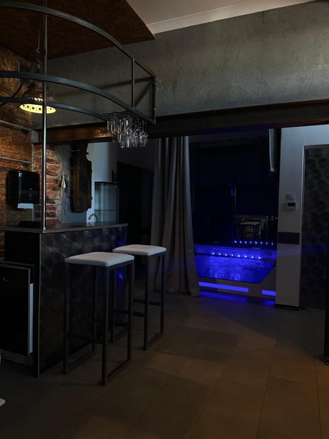 Kitchen or kitchenette, oven