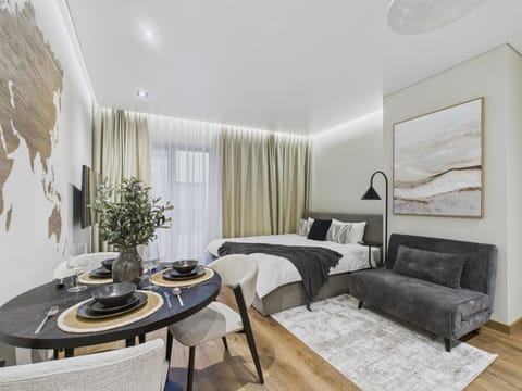 Bed, Living room, Photo of the whole room, Dining area