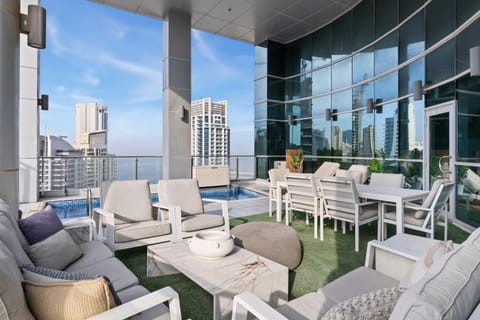 Property building, Patio, Day, View (from property/room), Balcony/Terrace, Living room, Seating area, City view