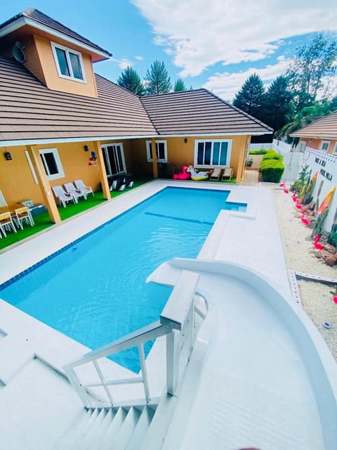Property building, Patio, Swimming pool