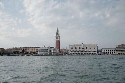 Campiello San Agostin Venice Apartment in San Marco