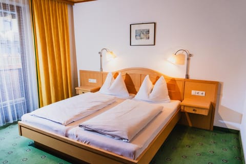 Pension Mozart by Skilink Winter Hotel in Salzburgerland