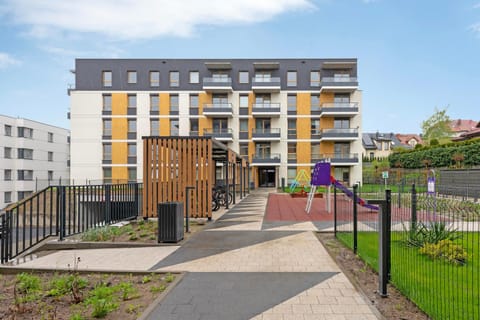 Property building, Neighbourhood