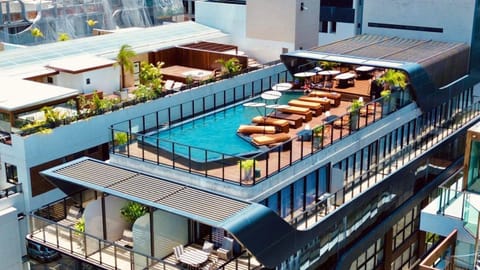 Pool view, Swimming pool