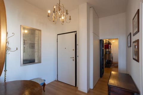 Charming Apartment In The City Center "Terrazza Sui Tetti" Con Parcheggio Gratuito Apartment in Bologna