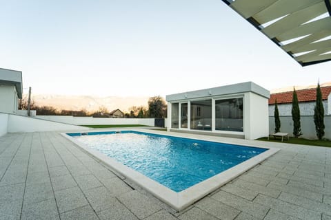Day, Pool view, Swimming pool
