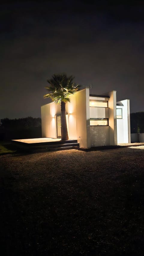 Property building, Night