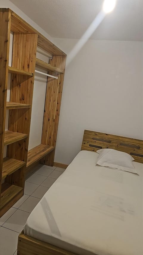 Appartement spacieux, chaleureux et calme Apartment in Les Abymes