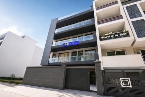 Property building, Facade/entrance