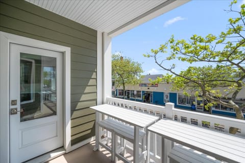 True Luxury Vacationing in Downtown Ocean City! House in Ocean City