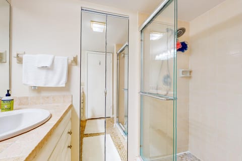 Bathroom, Bath