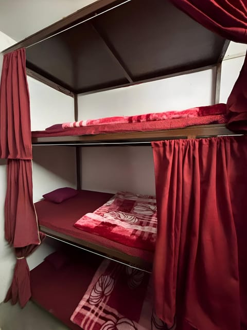 bunk bed