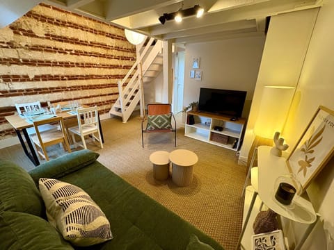 Logement de charme 4 pers Stationnement gratuit Apartment in Arras