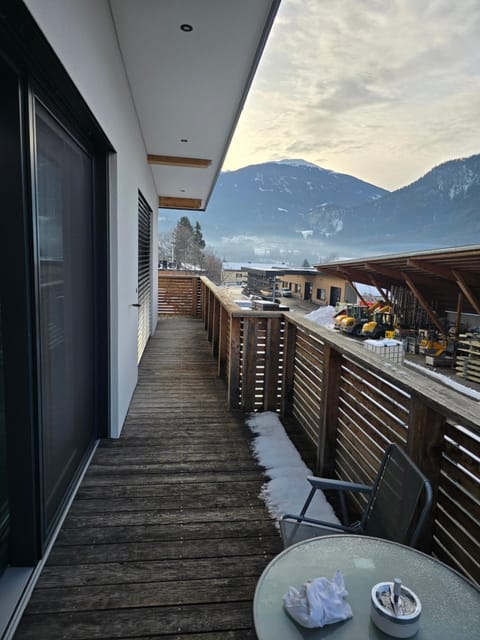 Natural landscape, Balcony/Terrace, Mountain view