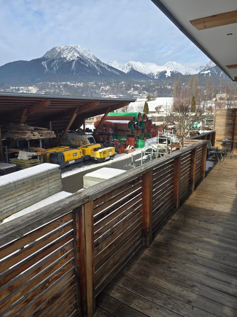 Natural landscape, Balcony/Terrace, Mountain view