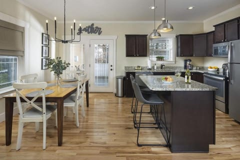 Walnut Cottage Romantic Hot Tub Getaway House in Bent Creek