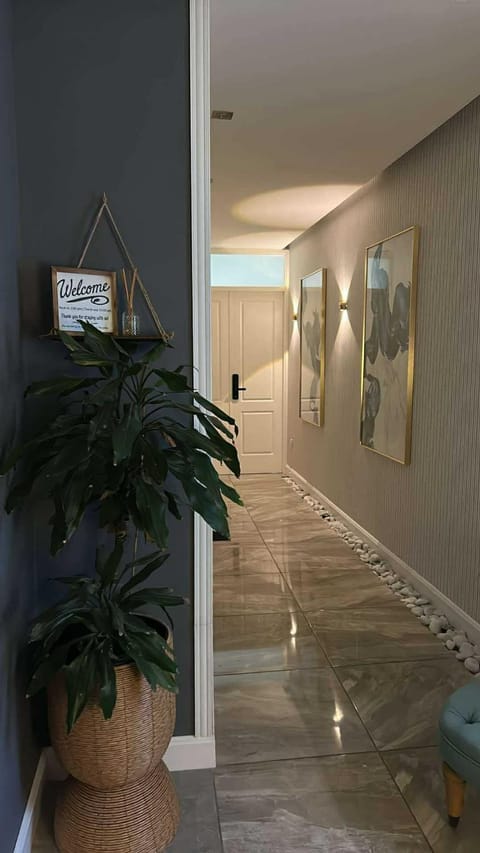 Hortensia Room A2 Bed and Breakfast in Saint Paul's Bay