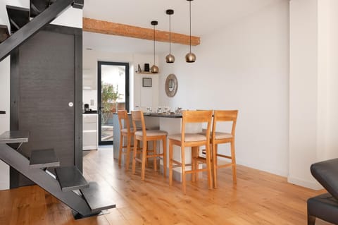 View (from property/room), Dining area, kitchen