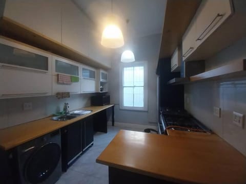 dreamweaver guesthouse Bed and Breakfast in Cape Town