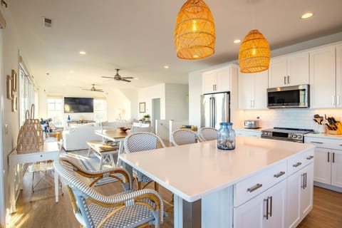 Paradise Palms House in Topsail Beach