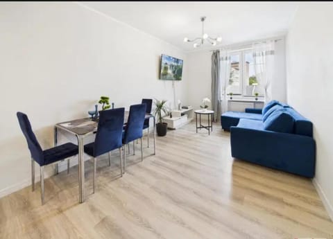 TV and multimedia, Dining area
