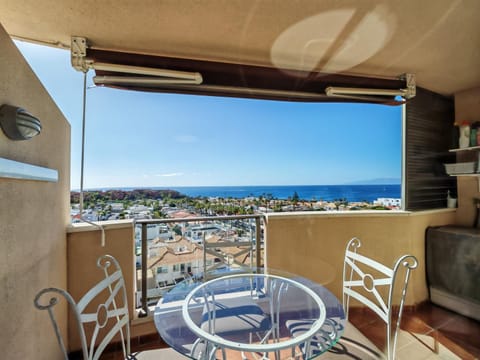 Day, Natural landscape, View (from property/room), Balcony/Terrace, Sea view