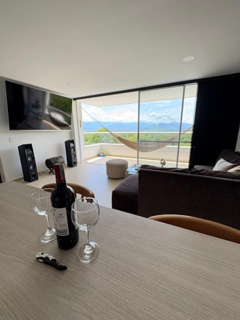Natural landscape, TV and multimedia, Living room, Dining area