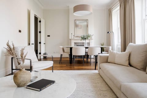 Living room, Photo of the whole room, Dining area